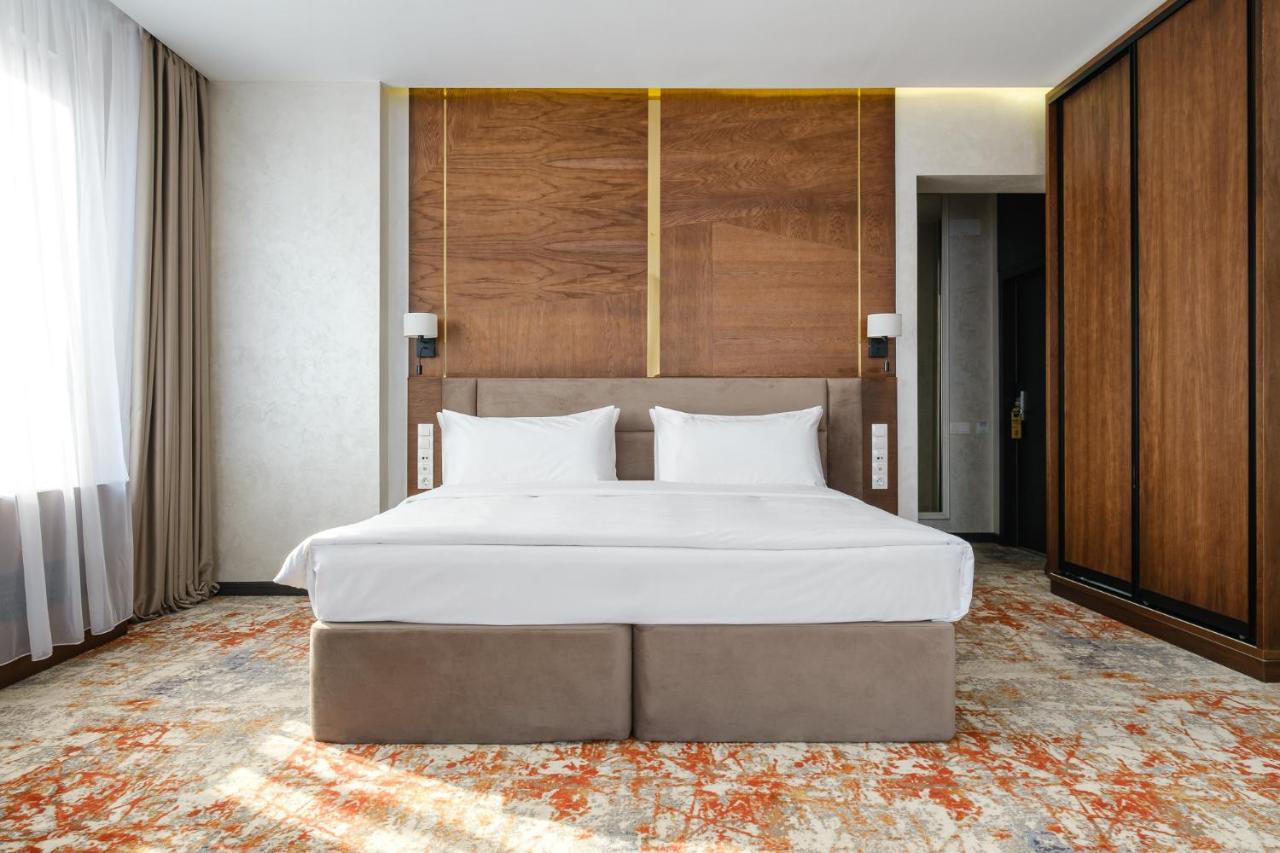 Grand Mildom Hotel Almatı Dış mekan fotoğraf