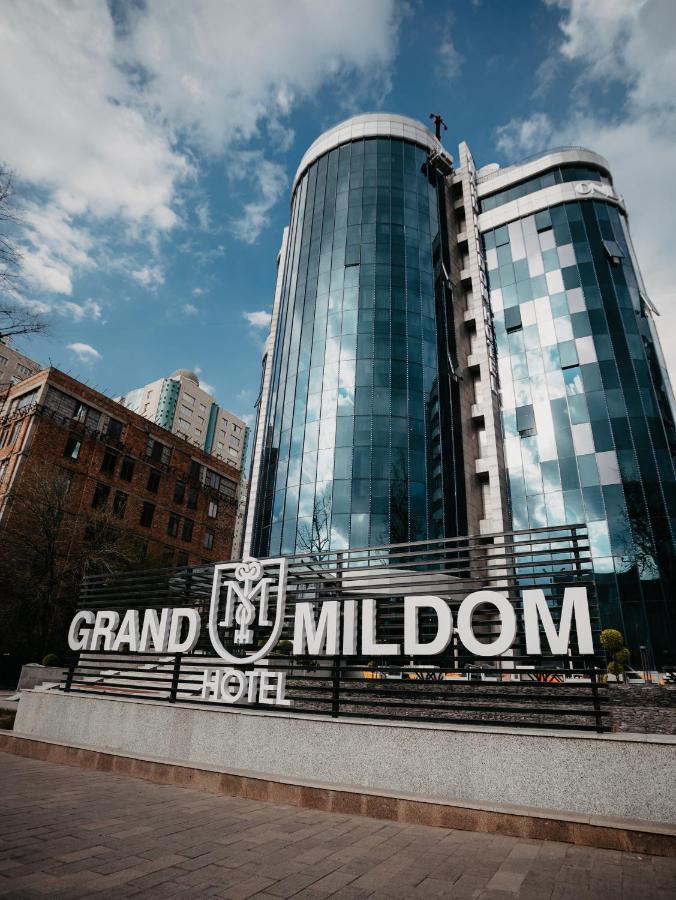 Grand Mildom Hotel Almatı Dış mekan fotoğraf