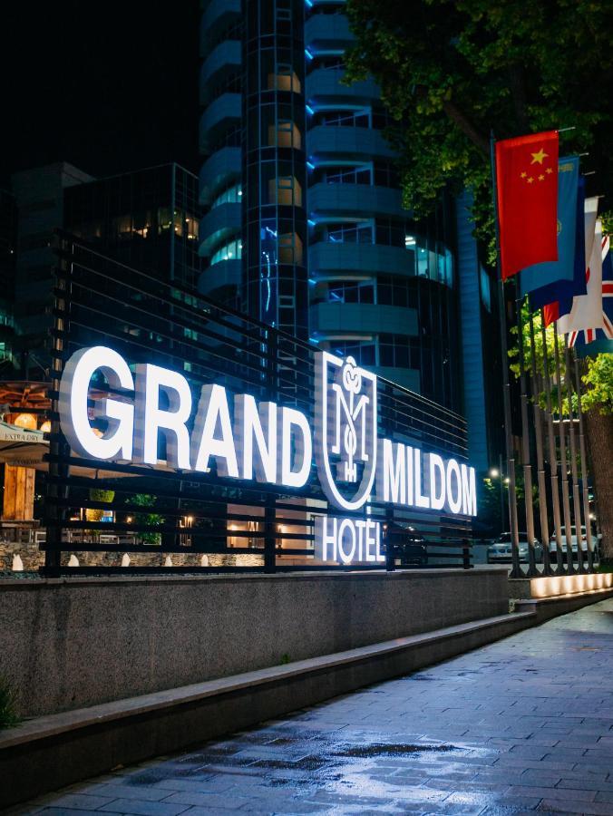 Grand Mildom Hotel Almatı Dış mekan fotoğraf